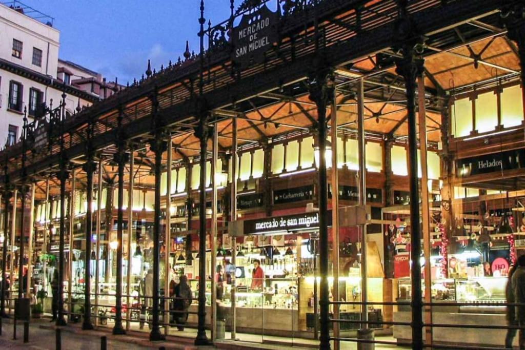 Precioso Apartamento Junto A La Plaza Mayor Madrid Exterior photo